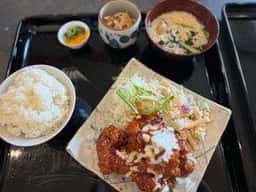 食堂ワサンボン