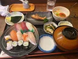 鮨会席 りょう門