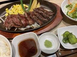 肉山食堂