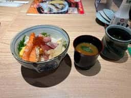 すしみさき 青葉台東急スクエア店