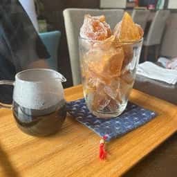 カフェ ド ララ