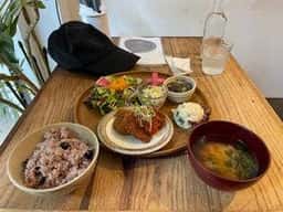 こもれび食堂