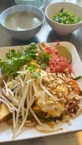 THAI KICK 海南鶏飯