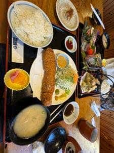 遊膳や