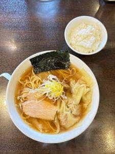 手仕事らぁめん八