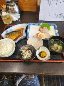 海鮮食場さわはら