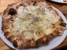 Pizzeria e Trattoria まるみ食堂