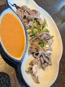 焼肉 璃衞