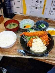 ムシャムシャ食堂 東比恵店