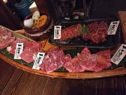 和牛一頭流 焼肉家 肉萬 浜松町店