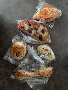 Bread&Coffee IKEDAYAMA 五反田駅前店