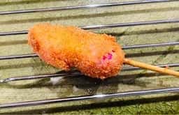 串吉串笑