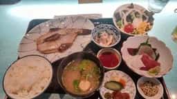 ホルモン青木 赤羽支店
