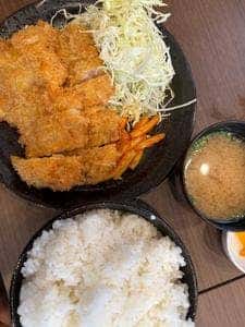 洋食食堂 たくみ