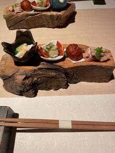隠 鳥魚