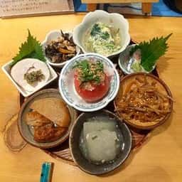 おばんざいと日本酒 こうめ