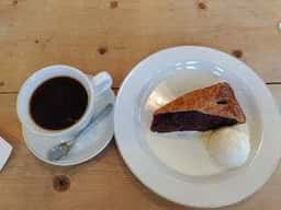 gris tea&pastries
