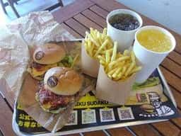 近江牛バーガー SUDAKU