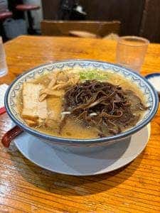 元祖赤のれん 節ちゃんラーメン 天神本店
