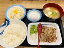 松屋 新大阪東口店