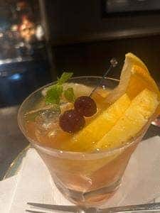BAR CAPRICE