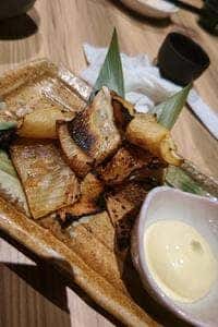 魚活鮮とあぶり焼 海へ 5条店
