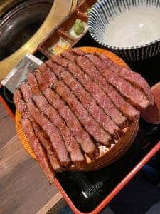 飛騨牛・黒豚宴 黒家 本店