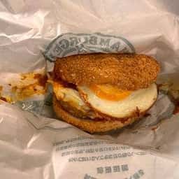 ラッキーピエロ 函館駅前店