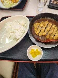 やまの食堂