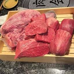 赤身専門 にくがとう 六本木ヒルズ店