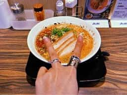 山神山人 麺ロード店