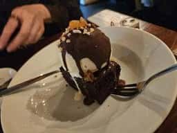 Loger Cafe