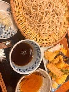 出入橋助六