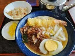 釜揚げ 牧のうどん 二丈バイパス店