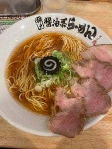 神戸醤油系らーめん