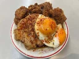 東京ギョーザスタンド ウーロン 立川店