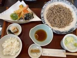 蕎麦切り 笑