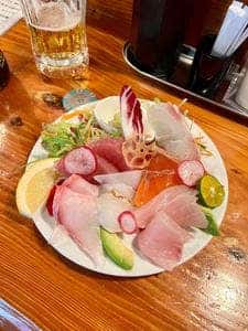 あかつのや