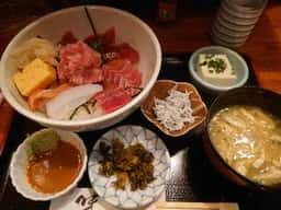 割烹たなか