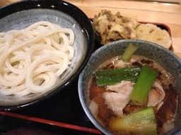 権田屋