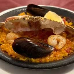 ラ・ピカーダ・デ・トレス スペインバル＆レストラン ワイン・ビアバー