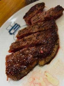 もりおか精肉店