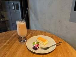 BUNDOZA CAFE&BAR
