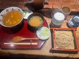 山茂登