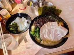 横浜ラーメン 武蔵家 千葉本店