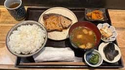 串打ちジビエと鰻串 新宿寅箱