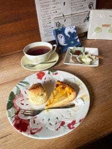 Tea Room Cozy Corner