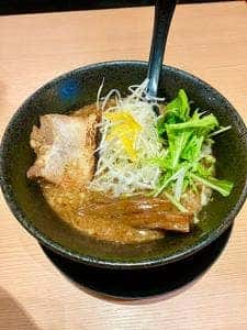 ラーメン 戸みら伊 横浜伊勢佐木町店