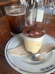 カフェ レストラン バー オンザヒル