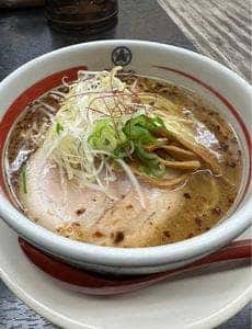 天然塩ラーメンしおはな屋